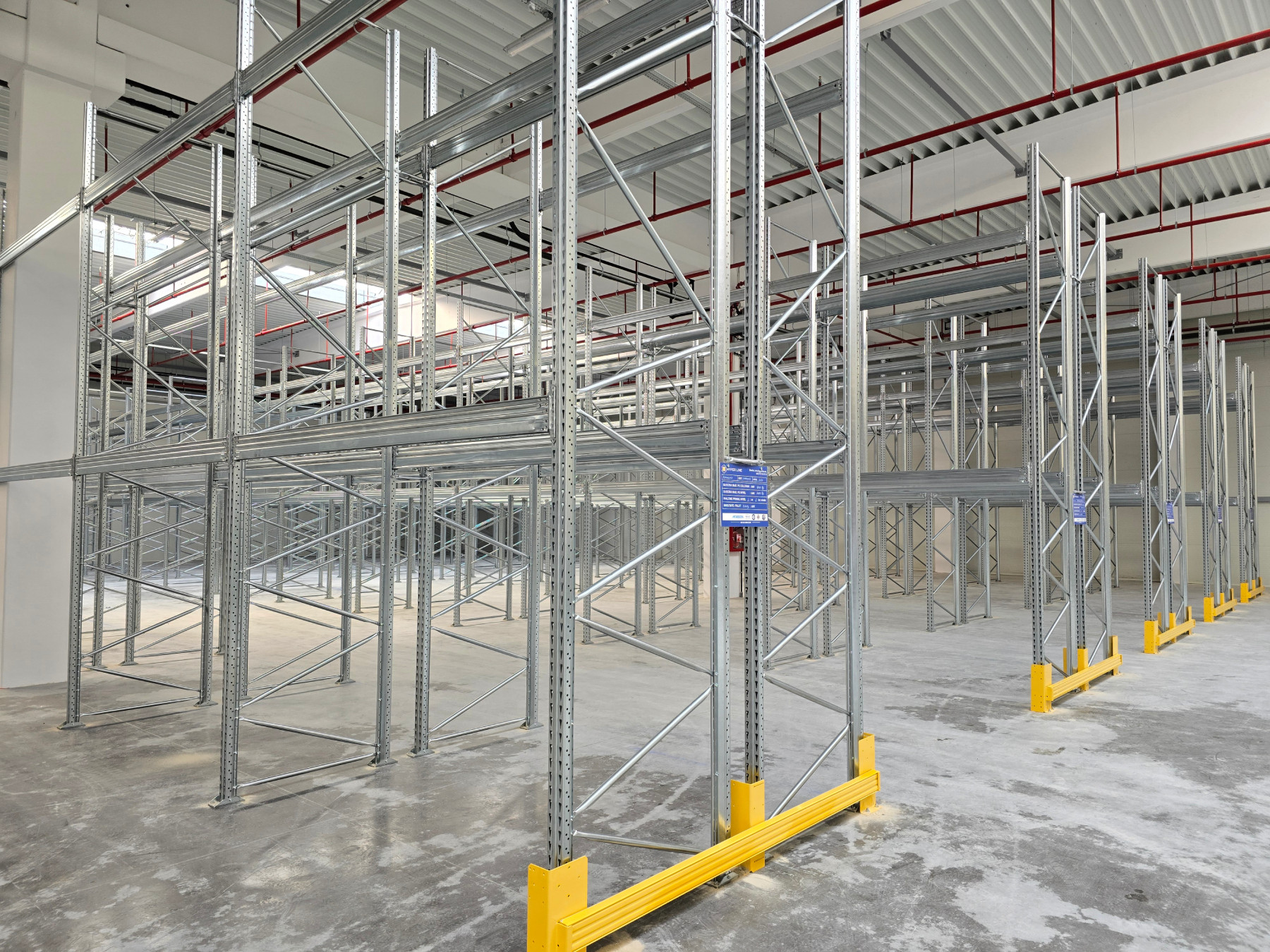 Optimizare și eficiență logistică: Soluțiile de depozitare Hyper Line pentru depozitul Romprofix