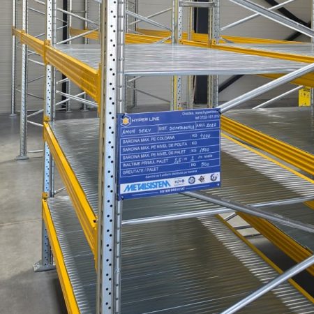 Am proiectat și echipat un depozit complet pentru dealerul Kärcher